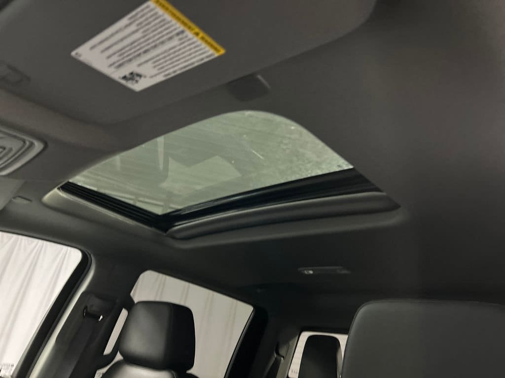2026 GMC Sierra 1500 SLT - Photo 21
