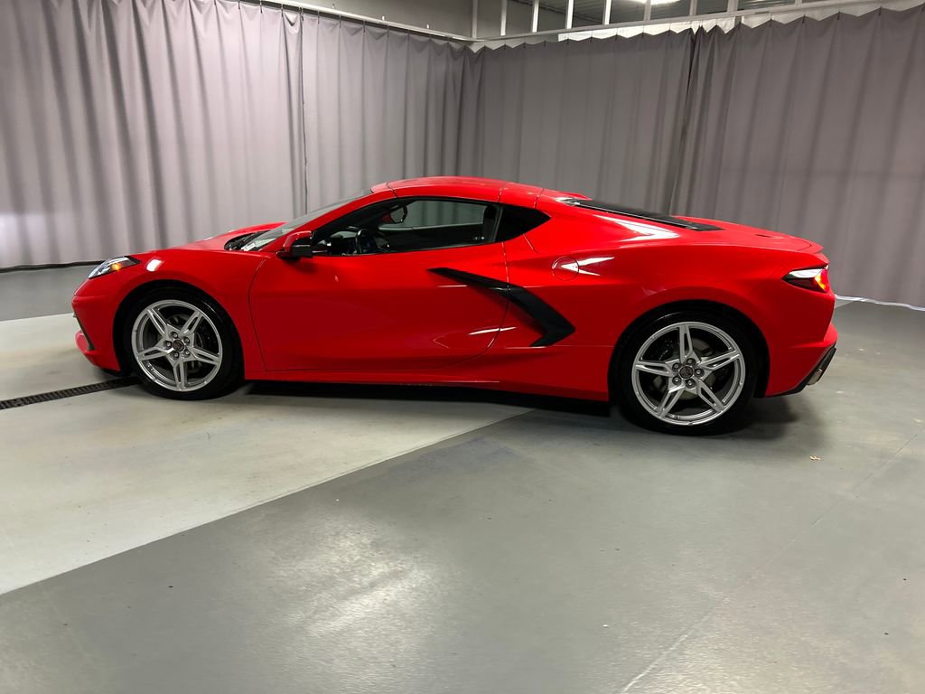 2025 Chevrolet Corvette Stingray 1LT photo 4