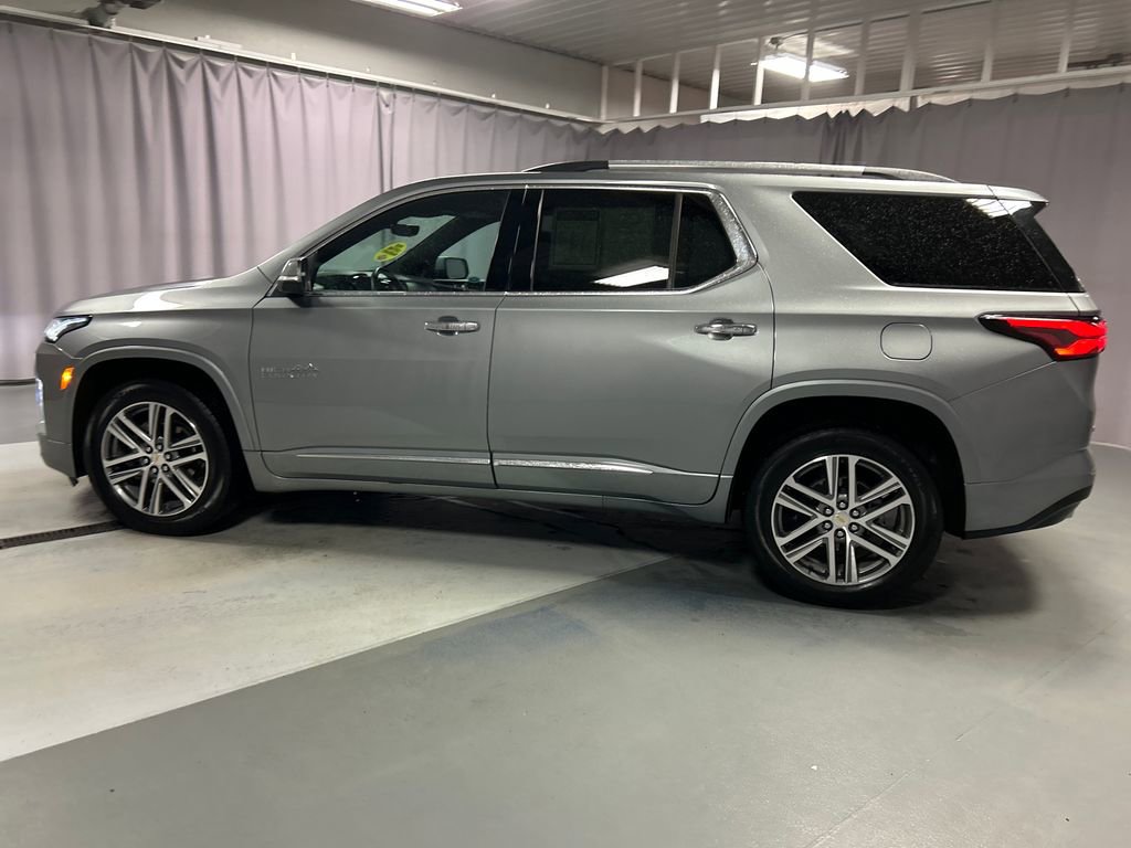 2023 Chevrolet Traverse High Country photo 3