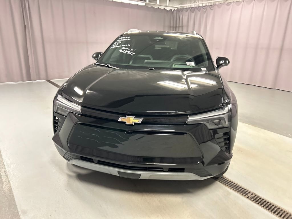 Used 2024 Chevrolet Blazer EV LT with VIN 3GNKDBRJ9RS264867 for sale in Lima, OH
