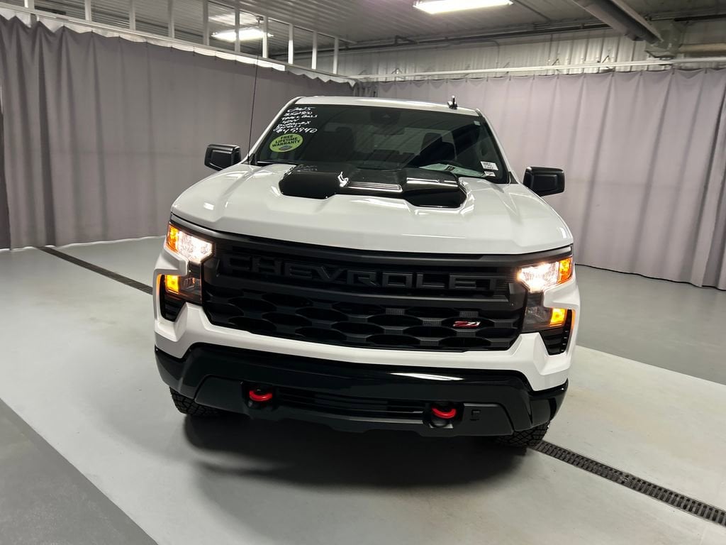 Used 2025 Chevrolet Silverado 1500 Custom Trail Boss Truck Crew Cab