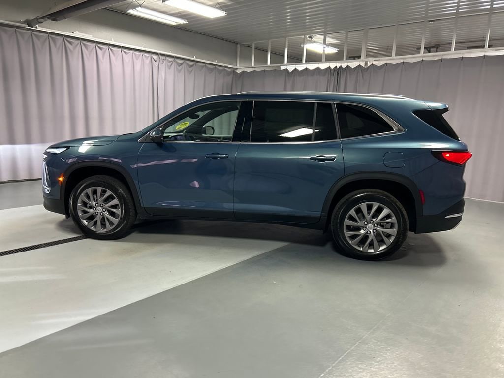 New 2026 Buick Enclave Preferred SUV