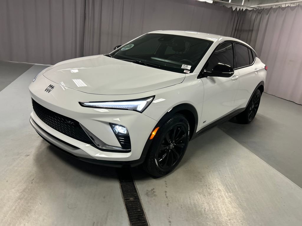 2025 Buick Envista ST photo 3