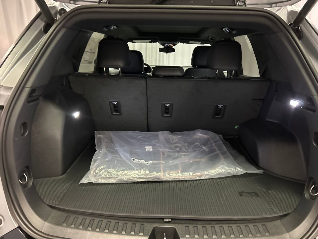 2026 GMC Terrain AT4 - Photo 22