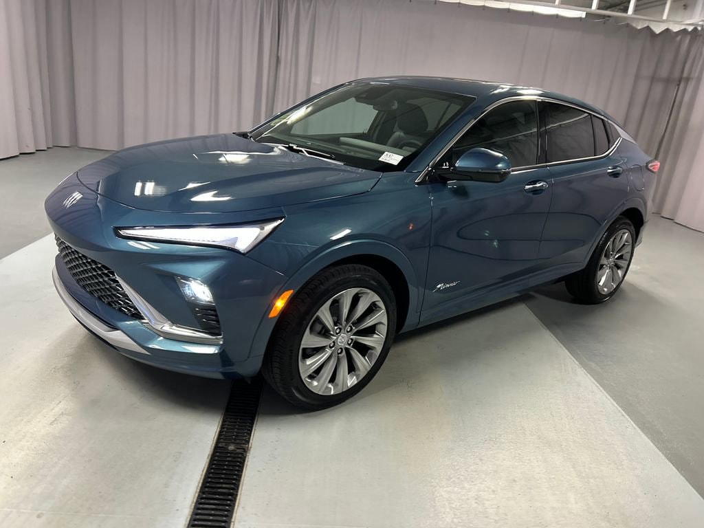 New 2026 Buick Envista Avenir SUV
