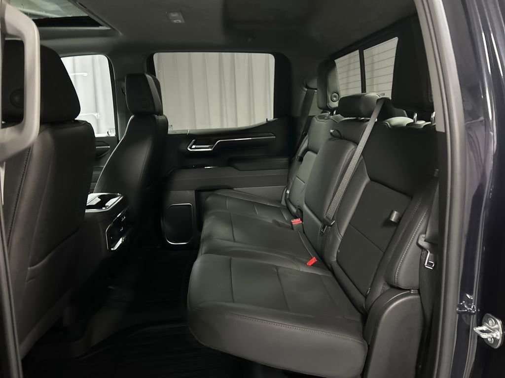 2026 GMC Sierra 1500 SLT - Photo 22