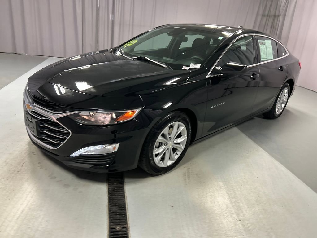 2024 Chevrolet Malibu 1LT photo 3
