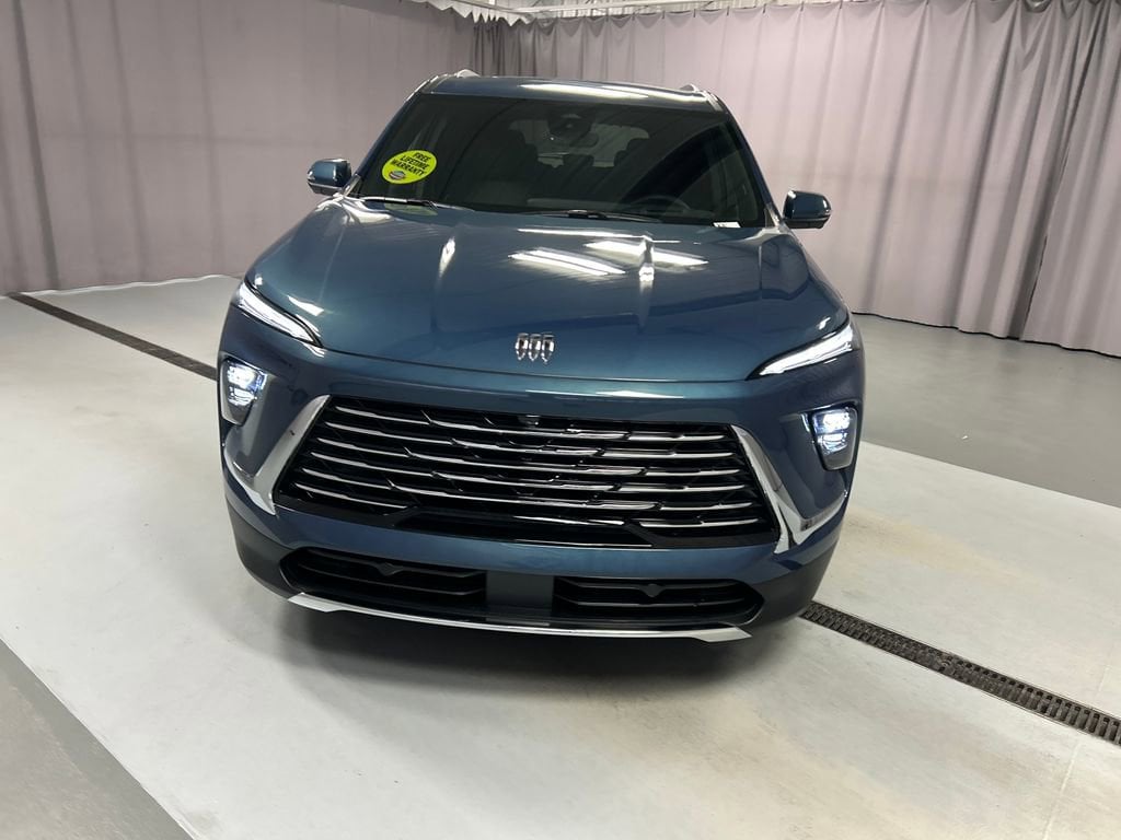 New 2026 Buick Enclave Preferred SUV