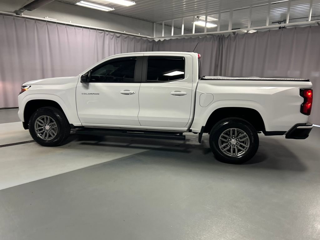Used 2024 Chevrolet Colorado LT Truck Crew Cab