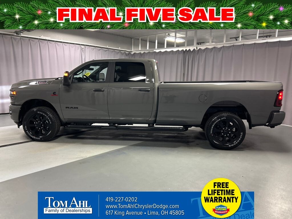 New 2026 Ram 2500 BIG HORN CREW CAB 4X4 8' BOX Pickup
