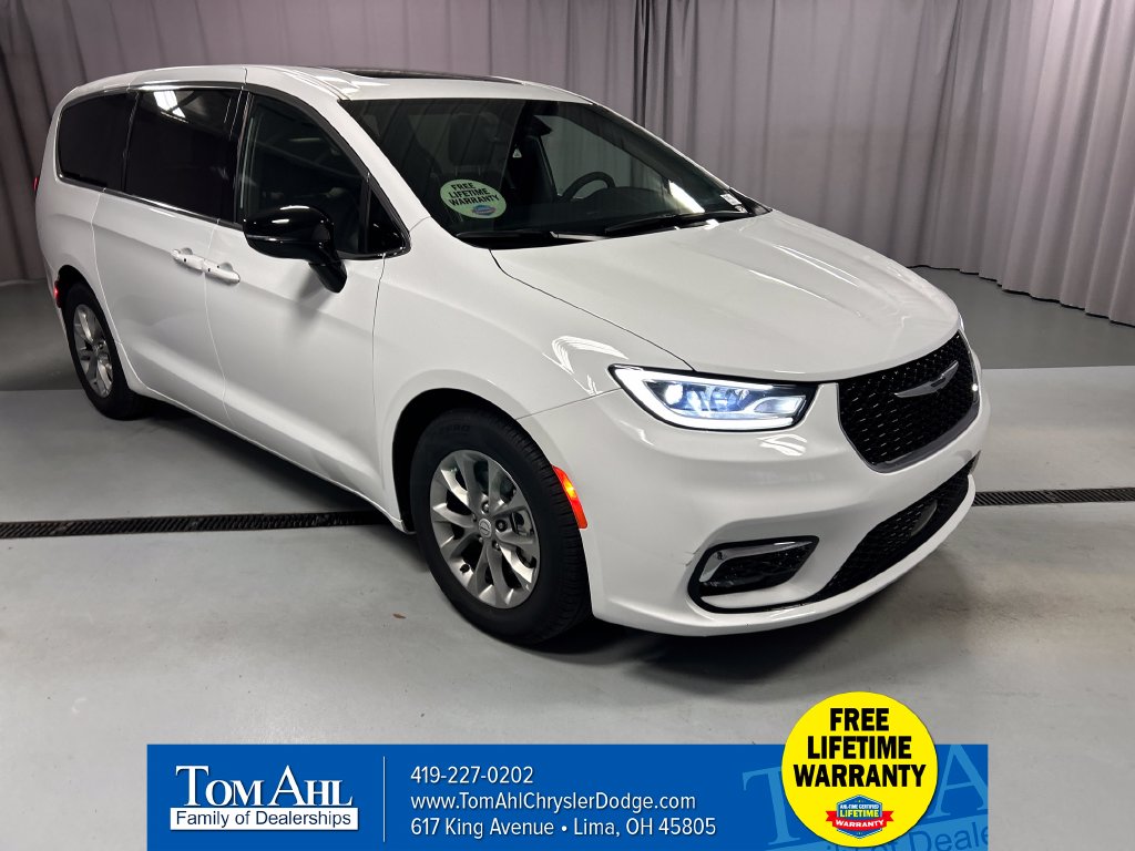 2026 Chrysler Pacifica