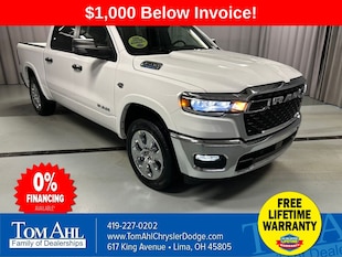 2026 Ram 1500 BIG HORN CREW CAB 4X4 5'7 BOX Pickup C23156