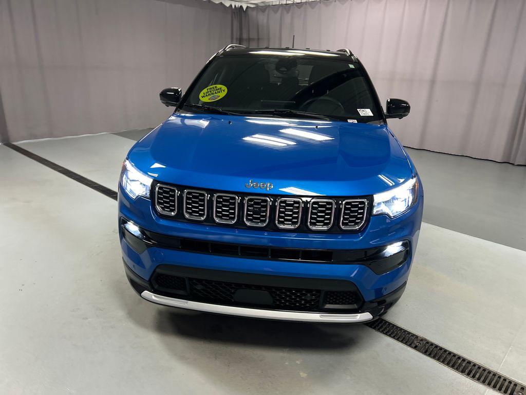 2024 Jeep Compass Limited photo 2