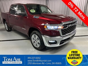 2025 Ram 1500 BIG HORN CREW CAB 4X4 5'7 BOX Pickup C22204