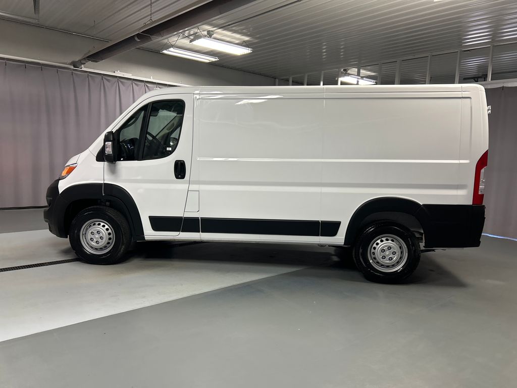 2025 Ram ProMaster 2500 Base Cargo Van photo 4