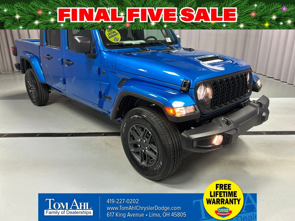 2025 Jeep Gladiator Sport S's photo