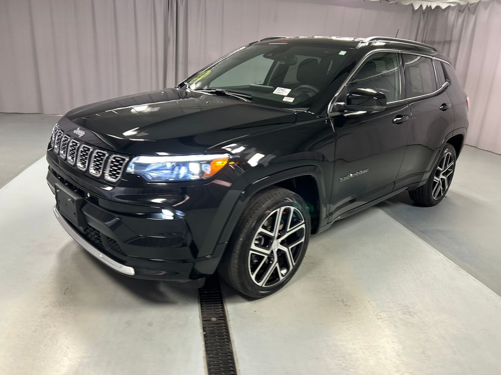 2024 Jeep Compass Limited photo 2