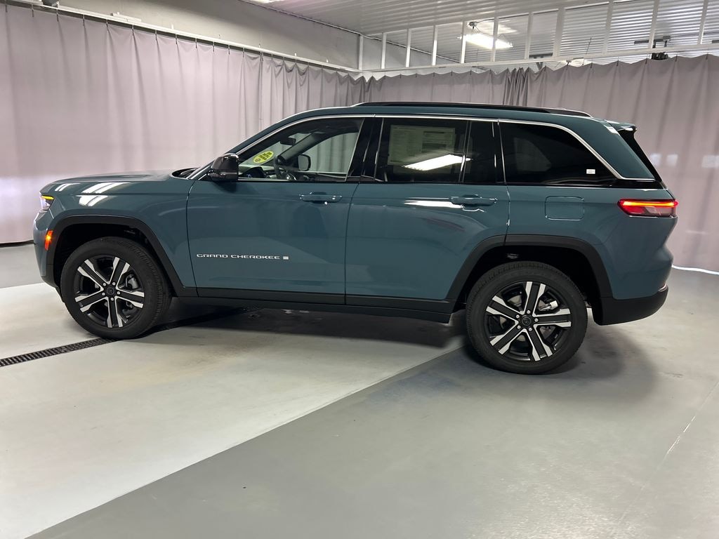 New 2027 Jeep Grand Cherokee Limited Sport Utility