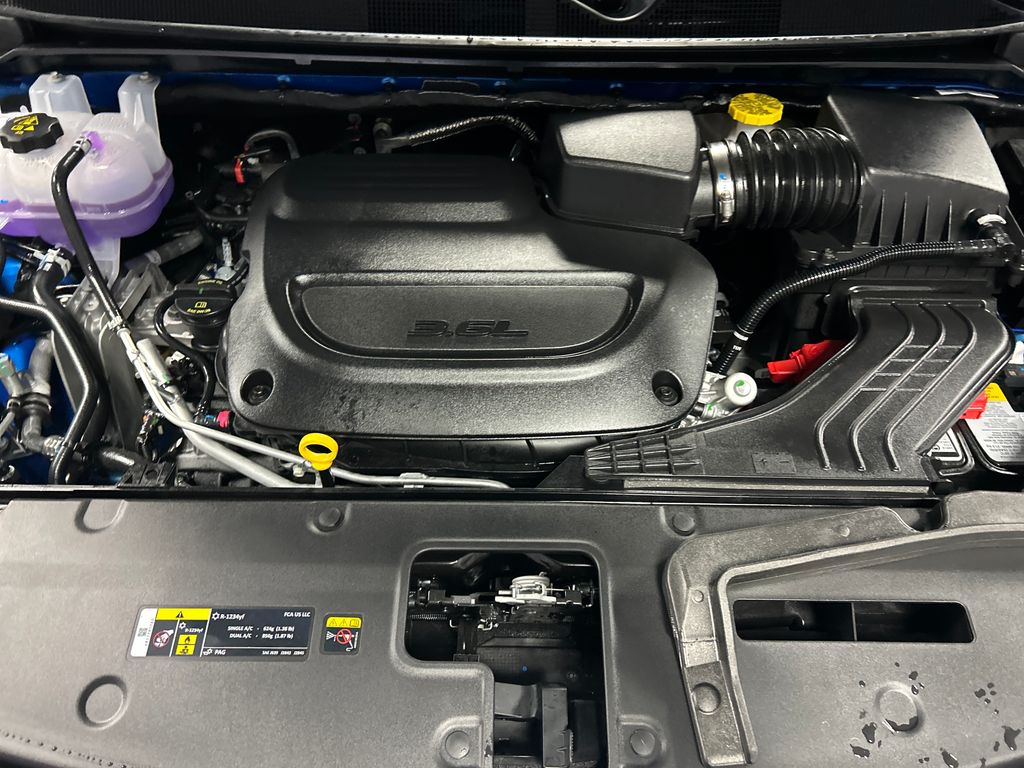 2027 Chrysler Pacifica Select - Photo 25