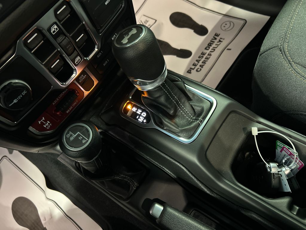 2026 Jeep Wrangler 4-Door Willys - Photo 18