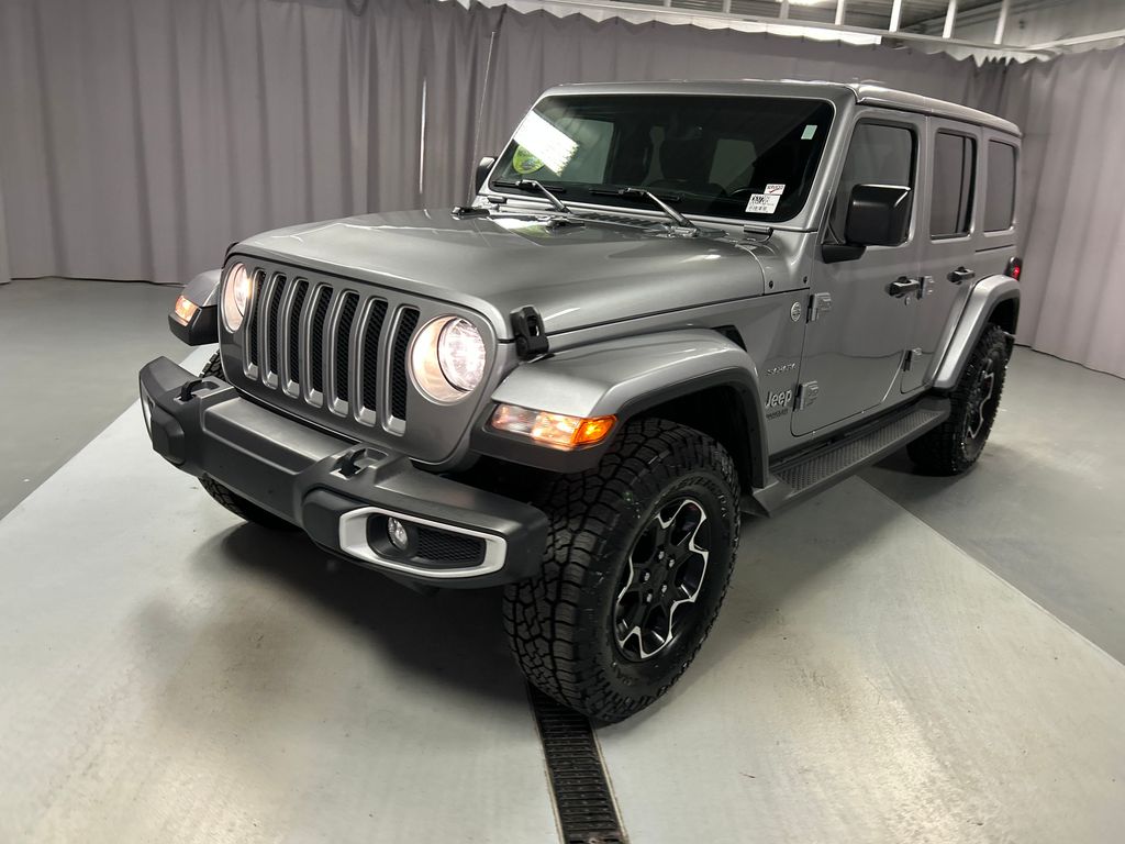 2020 Jeep Wrangler Unlimited Sahara photo 3