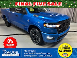 2026 Ram 1500 BIG HORN CREW CAB 4X4 5'7 BOX Pickup C23095