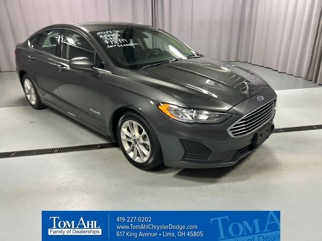 2019 Ford Fusion Hybrid SE