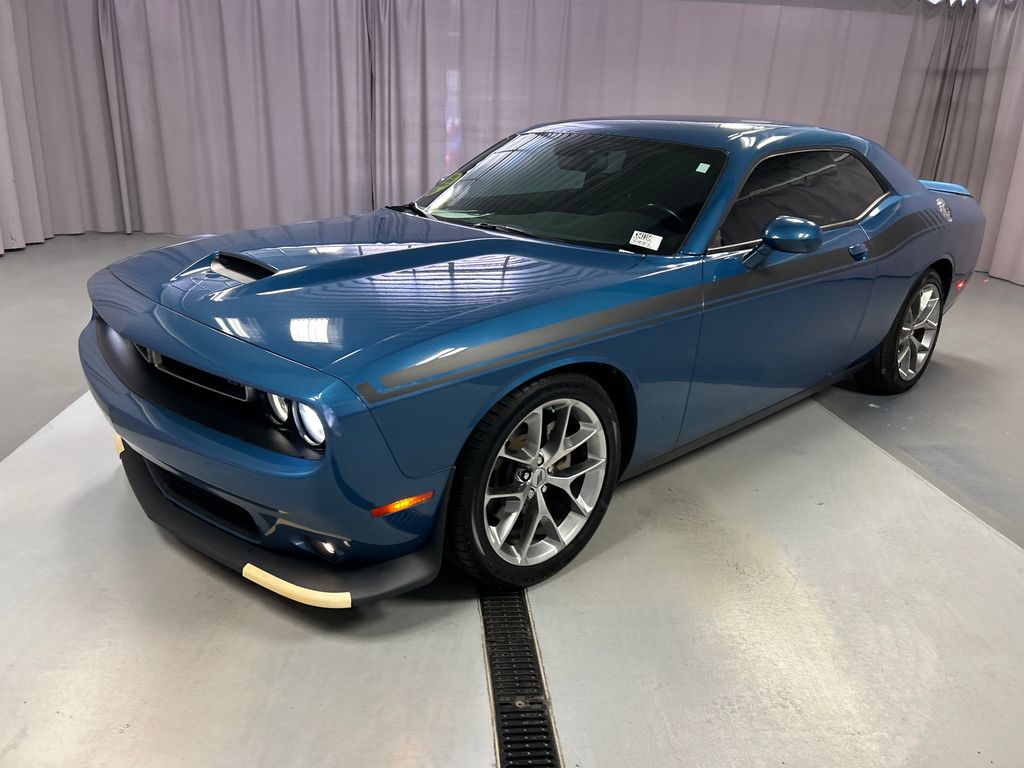 2022 Dodge Challenger GT photo 3