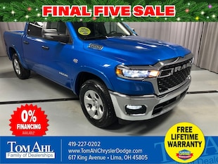 2026 Ram 1500 BIG HORN CREW CAB 4X4 5'7 BOX Pickup C23061