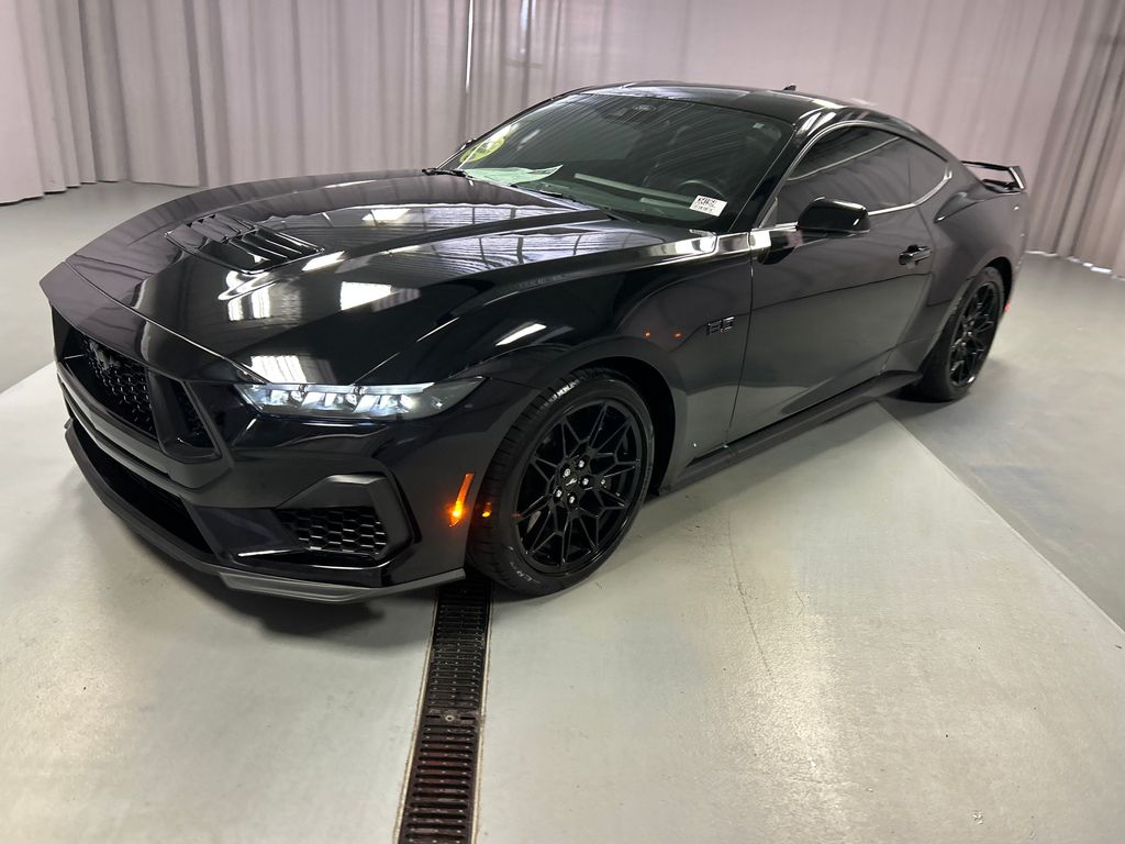 2024 Ford Mustang GT photo 3