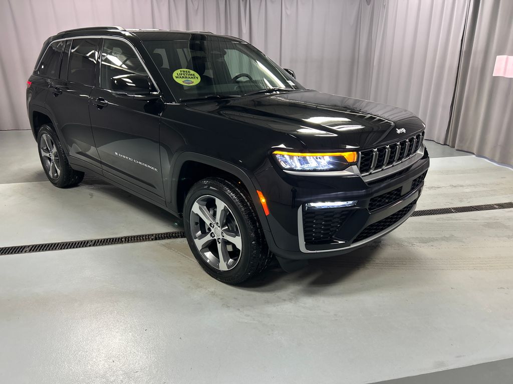 2026 Jeep Grand Cherokee Sport Utility 