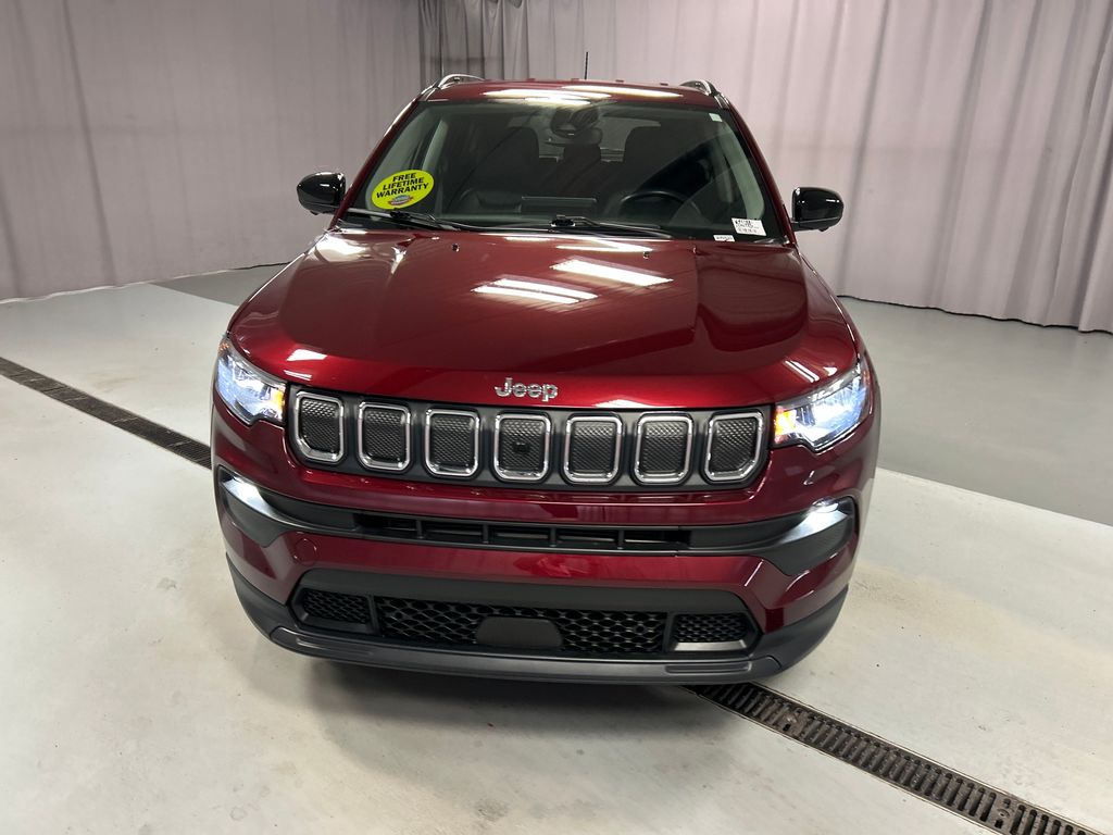 Used 2022 Jeep Compass Latitude with VIN 3C4NJDBB0NT217129 for sale in Lima, OH