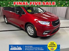 2026 Chrysler Pacifica SELECT Passenger Van