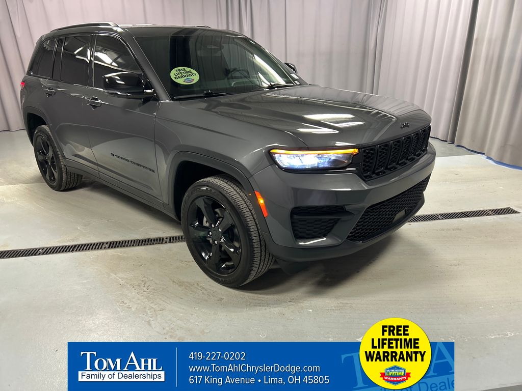 2024 Jeep Grand Cherokee SUV 