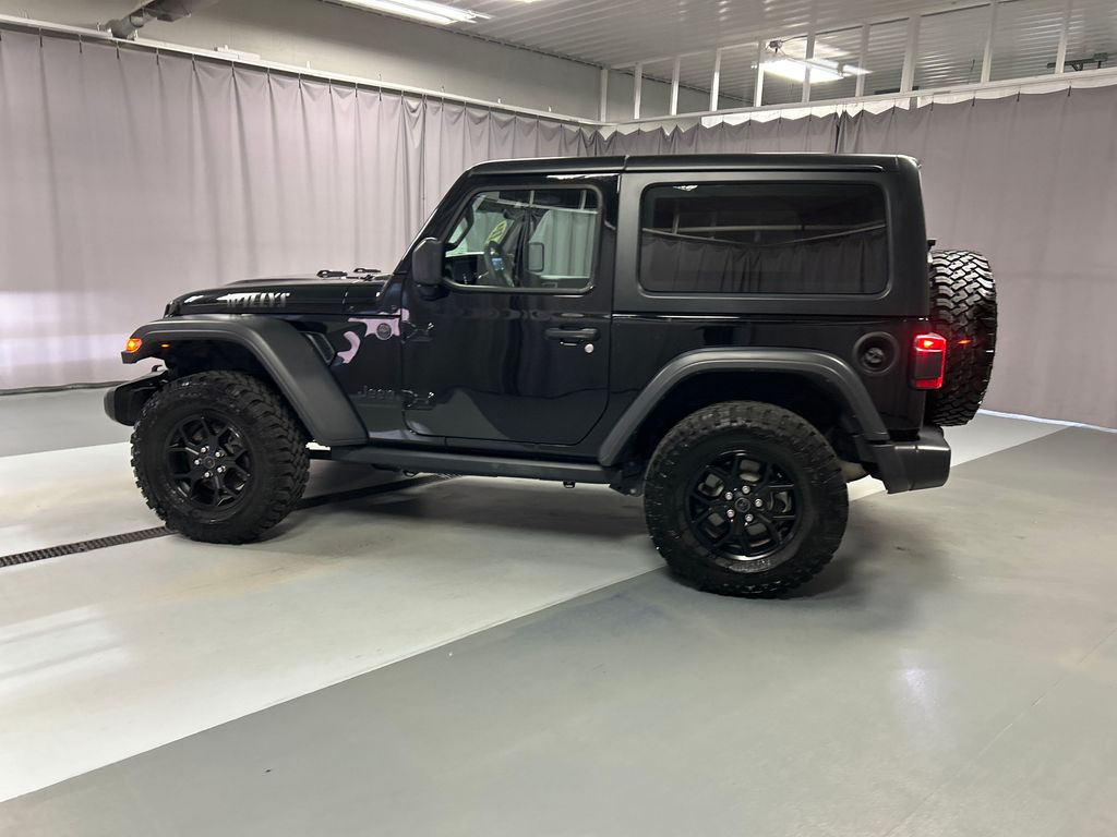 2024 Jeep Wrangler Sport Willys photo 4