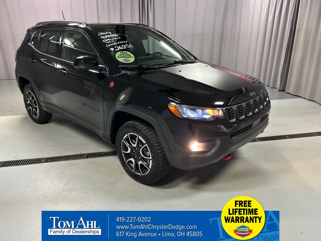 2024 Jeep Compass Trailhawk's photo