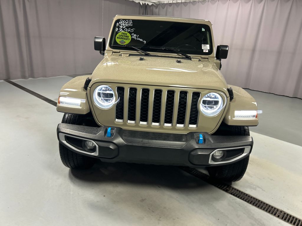2022 Jeep Wrangler Unlimited 4xe Sahara photo 2