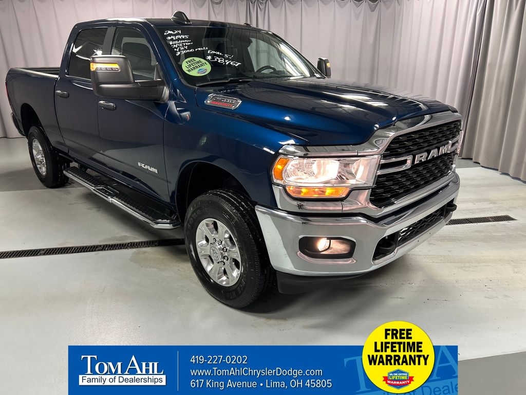 2024 RAM Ram 2500 Pickup Big Horn's photo