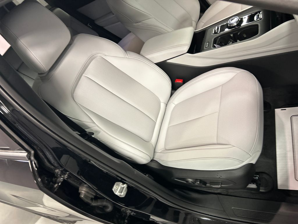 2026 Jeep Cherokee Limited - Photo 23