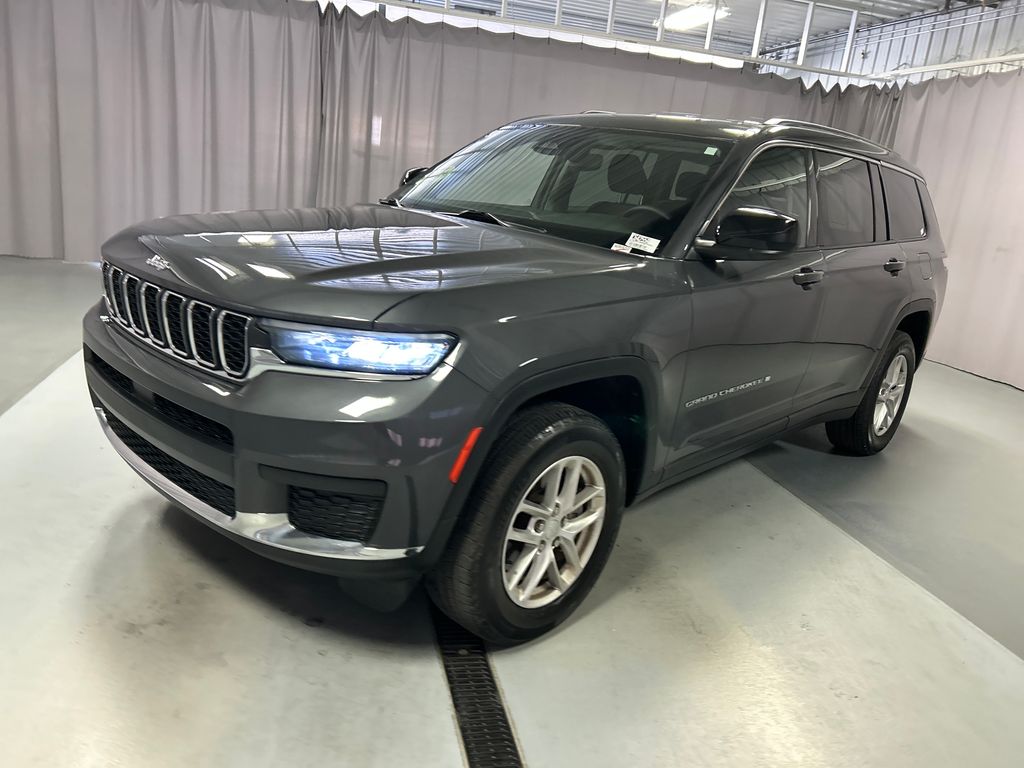 2022 Jeep Cherokee Laredo photo 3