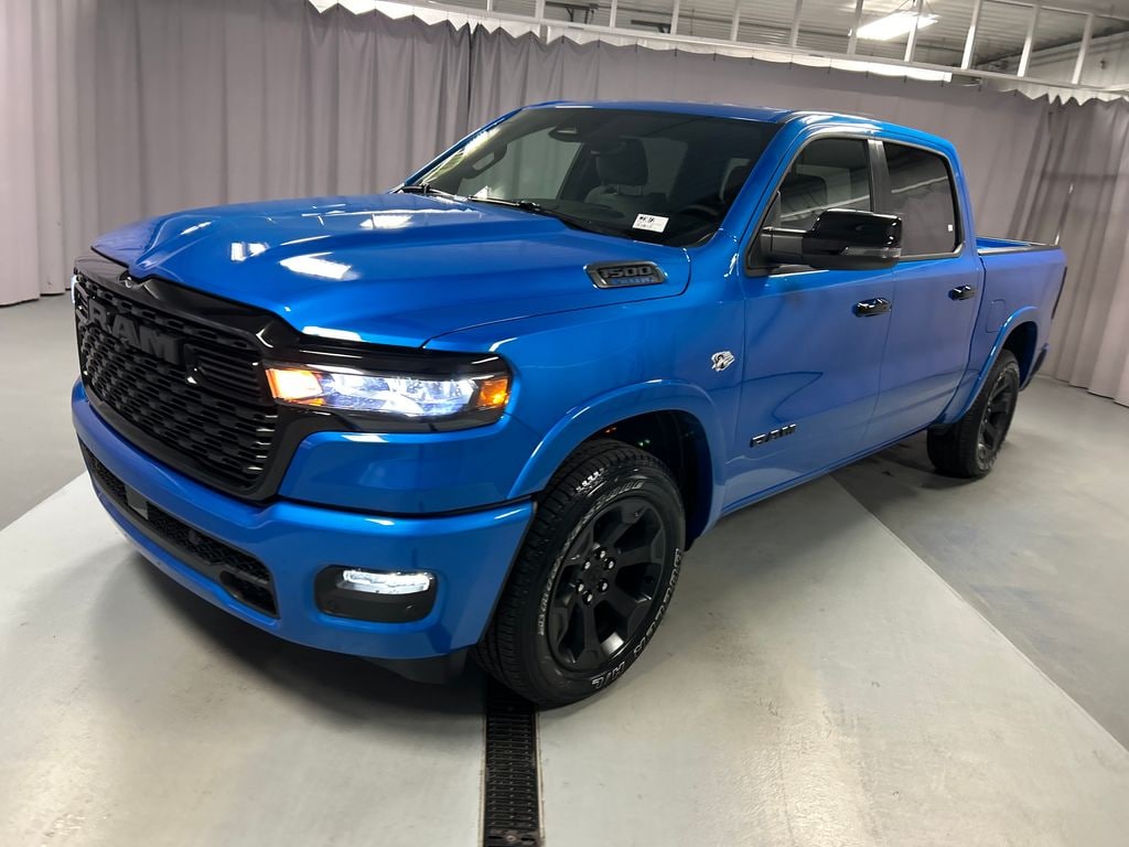 New 2026 Ram 1500 BIG HORN CREW CAB 4X4 5'7 BOX Pickup