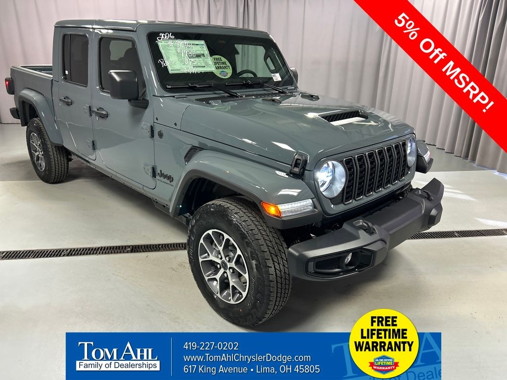 New 2026 Jeep Gladiator SPORT S 4X4 Pickup