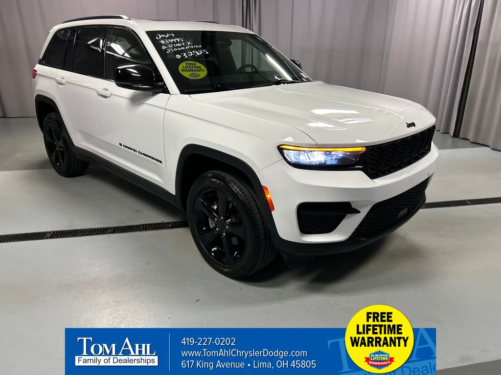 2024 Jeep Grand Cherokee Altitude's photo