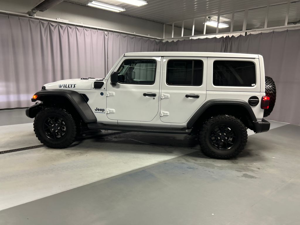 2025 Jeep Wrangler 4xe Sport photo 4