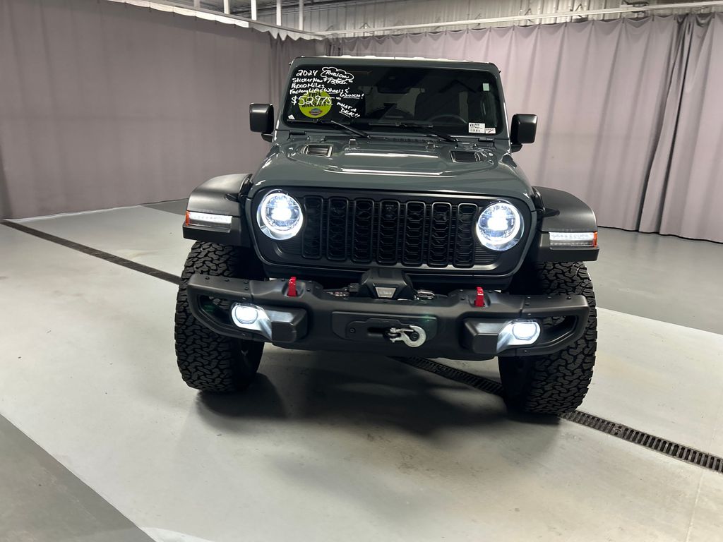Used 2024 Jeep Wrangler 4-Door Rubicon with VIN 1C4RJXFG3RW233513 for sale in Lima, OH