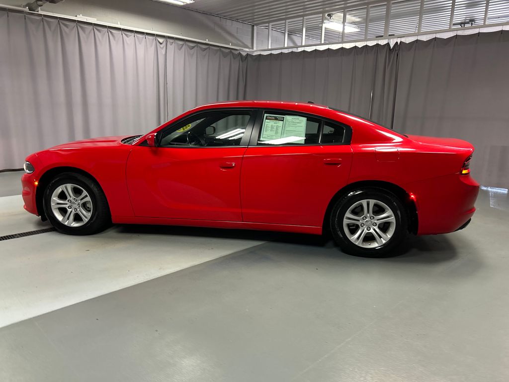 2022 Dodge Charger SXT photo 4