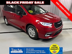 2026 Chrysler Pacifica SELECT Passenger Van