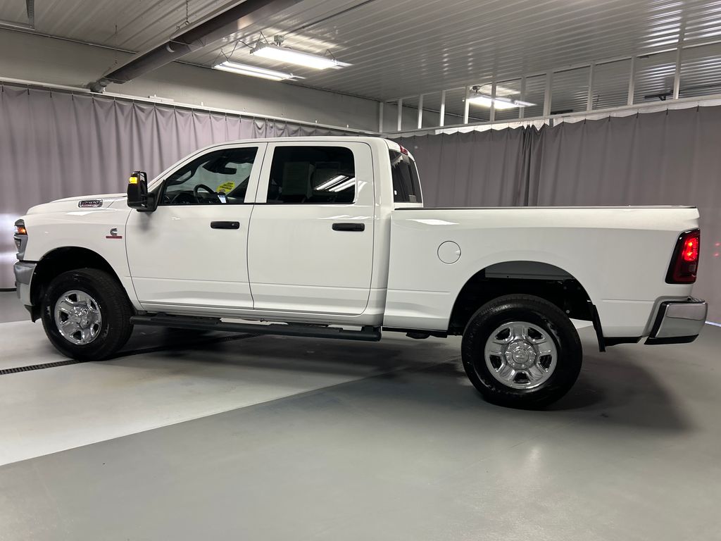 2025 Ram 2500 Tradesman photo 4