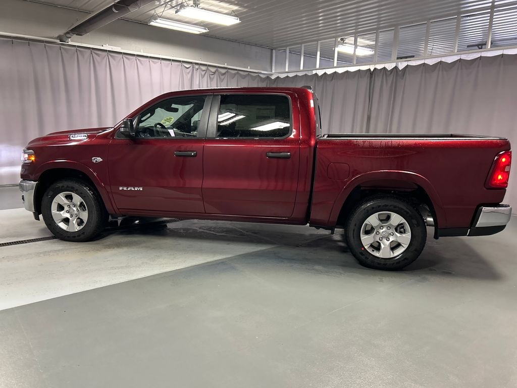 New 2026 Ram 1500 BIG HORN CREW CAB 4X4 5'7 BOX Pickup