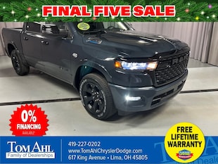 2026 Ram 1500 BIG HORN CREW CAB 4X4 5'7 BOX Pickup C23084